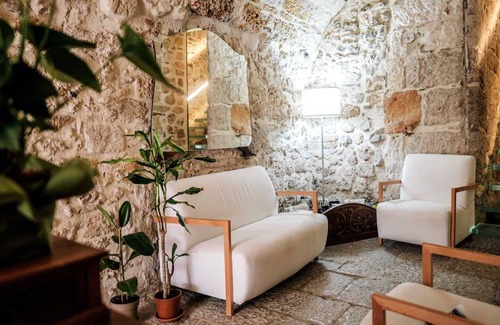 Albergheria House | Ambrosia-Timeless Hosting