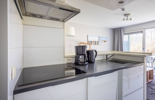 Hollum Condo | Ameland - Quiet apartment near the beach with terrace and pool access