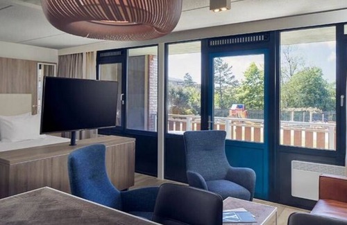 Nes Hotel | Ameland Retreat – Beachfront Access, Garden, Near Ferry & Bike Rentals - 3 Units