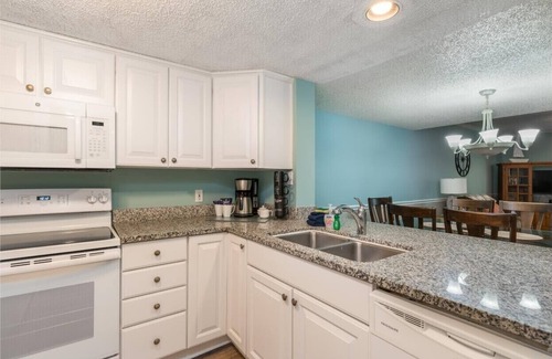 Fernandina Beach Villa | AMELIA ISLAND PLANTATION VILLA 2/2 IN A GATED COMMUNITY JUST OFF BEACH LOCATION