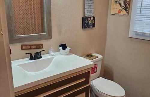 Sevierville Cottage | America's Farmland Family Country Cottage