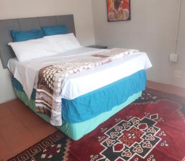 Villieria House | American horses