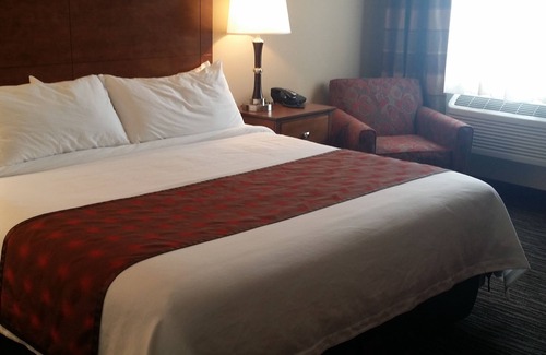 Parkers Prairie Hotel | American Inn & Suites