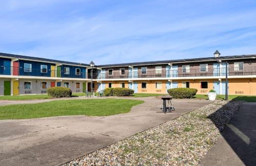 Danville Hotel | Americas Best Value Inn Danville