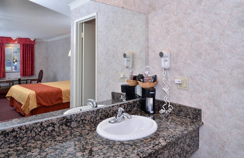 Fontana Hotel | Americas Best Value Inn & Suites Fontana