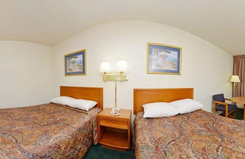 Wilson Apartment | Americas Best Value Inn Wilson - UNIT 16 ONE BED GROUND FLOOR