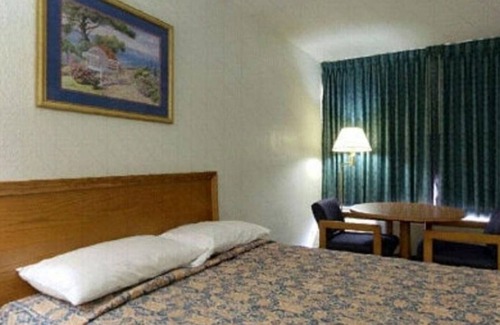 Wilson Apartment | Americas Best Value Inn Wilson - UNIT 16 ONE BED GROUND FLOOR