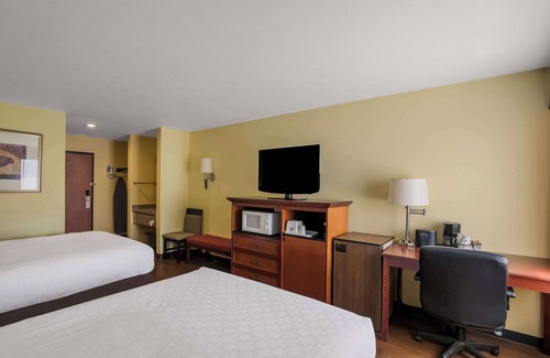 La Grande Hotel | Americas Best Value Sandman Inn