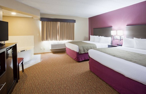 Osceola Hotel | AmericInn by Wyndham Osceola