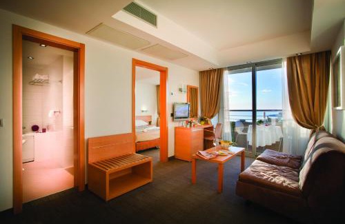 Novigrad Hotel | Aminess Vival Maestral Hotel