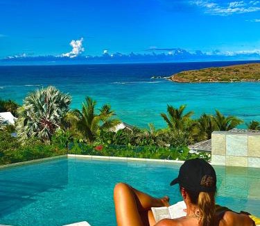 Anse du Grand Cul-de-Sac Hotel | Amnios