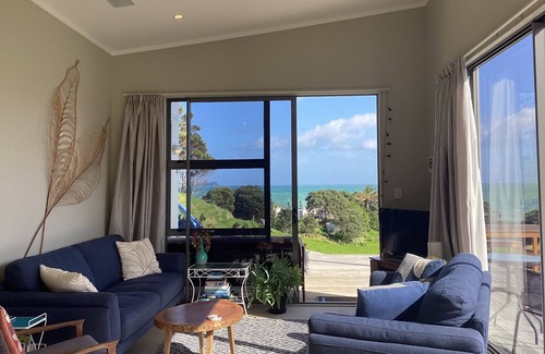 Amodeo Bay House | Amodeo Bay Retreat - Nestled in Nature surrounded by Sea, river & mountain views