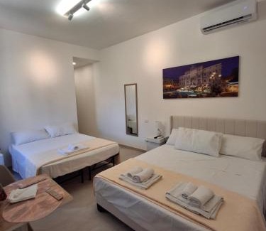 Cinecitta Bed & Breakfast | Amor home b&b - 200m dalla metro A Subaugusta