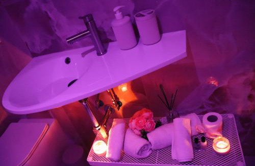 Cinecitta Bed & Breakfast | Amor home b&b - 200m dalla metro A Subaugusta