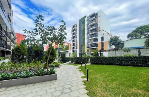 Zona 9 Apartment | Amplio Apartamento Con Amenidades Be14 -Zona 14