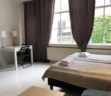 Haarlemmerbuurt Bed & Breakfast | Amsliving