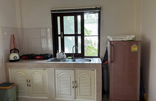 Maret House | Amy Garden One Bedroom Home