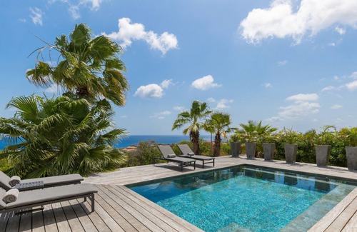 Sabadeco Villa | An amazing private villa with an magnificent view over the Caribbean Sea