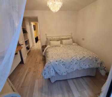 Letterkenny Apartment | An Cuan - The Haven