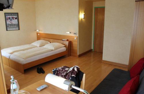 Luenen Hotel | An der Persiluhr Stadt-gut-Hotel