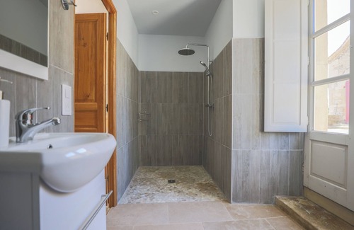 Villeneuve d'Aveyron Other | An exceptional stay in a château with swimming pool - Luxury, charm and nature