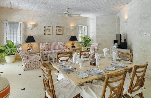Gibbs Bay Villa | An idyllic setting in a tropical paradise