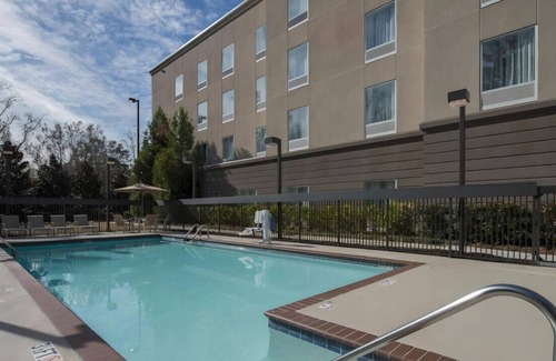 East Point House | An Inviting Suite for Business & Leisure Trips!