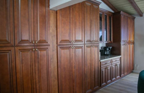 Southwest Anaheim House | AN9-Zen House (Private pickleball court!)