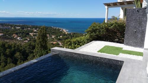 Els Poblets Ski Chalet | Ana LOCDENIA