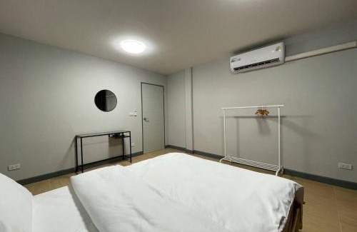 Bang Sue House | Ananta House