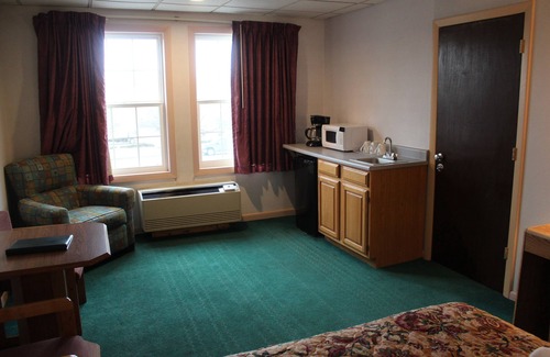 South Burlington Hotel | Anchorage Inn