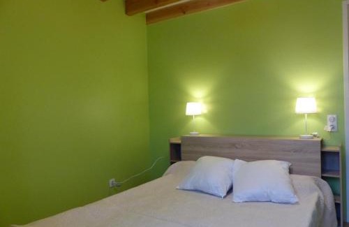 La Guillermie House | Ancien atelier chaleureux avec jardin - Animaux admis - FR-1-489-140