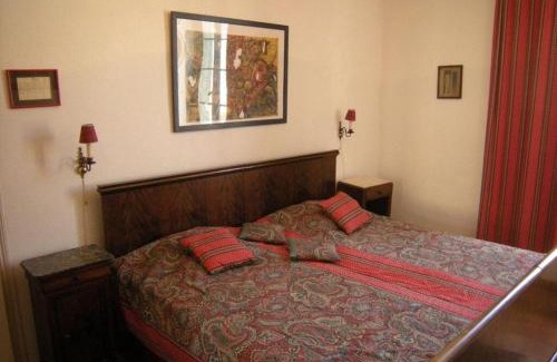 Ferrals-les-Corbieres House | "Ancien Cafe" with roof terrace and balcony