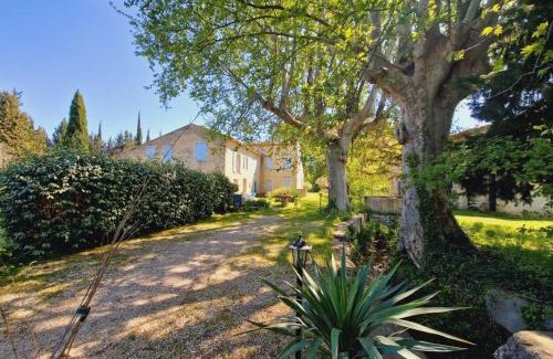 Eygalieres Bed & Breakfast | Ancien Mas Du Moulin