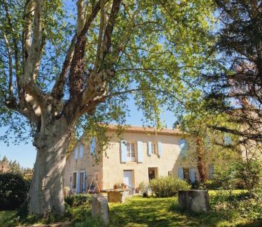 Eygalieres Bed & Breakfast | Ancien Mas Du Moulin