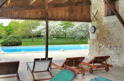 Les Bucherons House | Ancien relais de chasse avec piscine et animaux acceptés, proche zoo de Beauval - FR-1-381-199