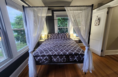 Gray Bed & Breakfast | And. N B&B