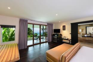 Sa Khu Resort | Andaman White Beach Resort - SHA Plus