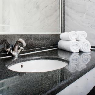 Imerovigli Hotel | Andromeda Villas & Spa Resort