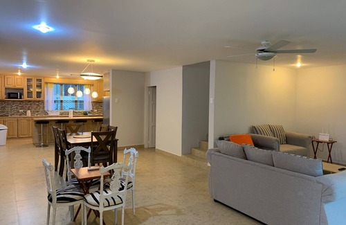 Buccoo Villa | Angelfish.