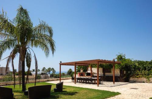 Akrotiri Villa | Angels Villa