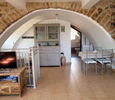 Fokiano House | Angie's Stone house