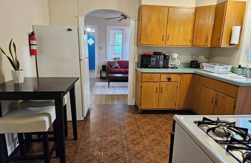Lake Erie Beach Cottage | Angola Cottage with Private Beach Access!