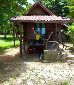 Ko Phaluai Hotel | Angthong Beach Resort