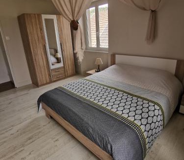 Munster Apartment | Anhugcap