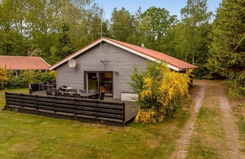 Sundstrup House | "Anine" - 200m to the fjord by Interhome