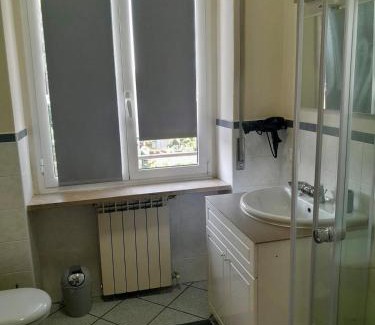 Capiago Intimiano Apartment | Anisa Home 2