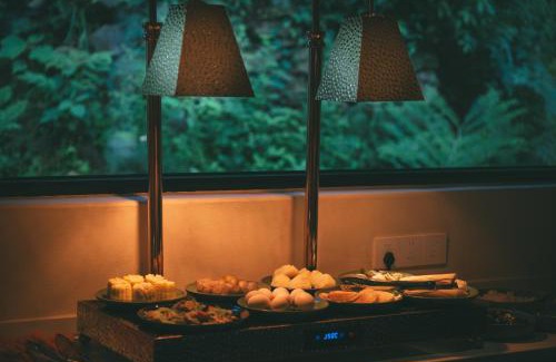 Emeishan Hotel | Anlan Creek Spring B&B