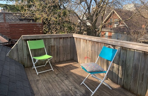 Harbord Village House | Annex Toronto, amazing location, cozy apartment