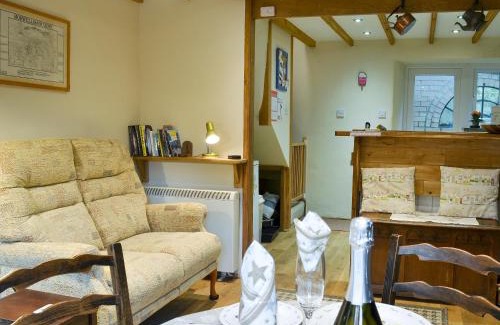 Milton Combe House | Annies Cottage